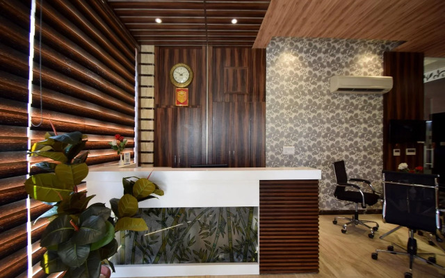 OYO 7110 Hotel Prince