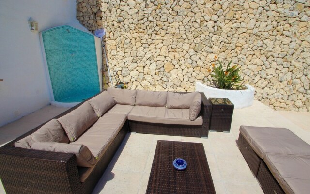 Amigos - holiday home with private swimming pool in Moraira