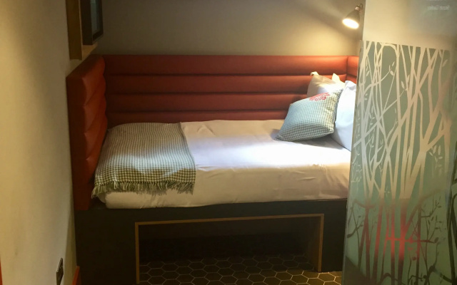Iveagh Garden Hotel