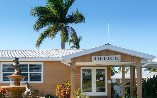 Everglades City Motel