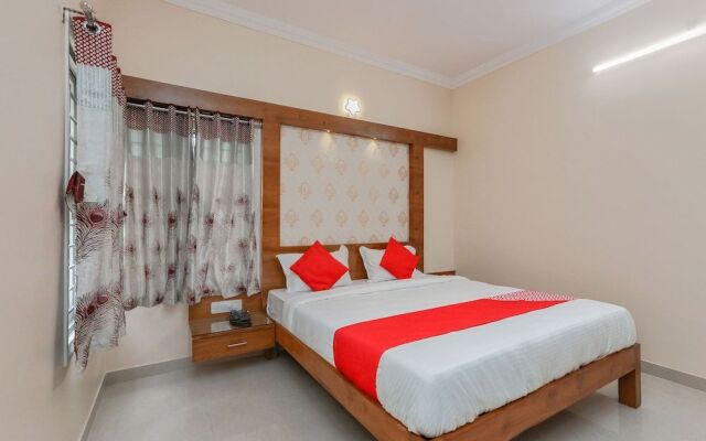 Oyo 24264 Monisha Residency