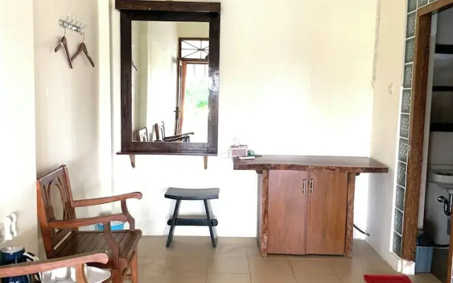 Arys lagoon bungalow & hotel