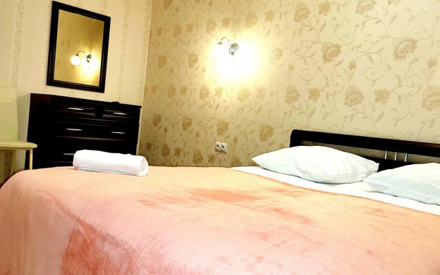 Апартаменты на улице Долгининская 6