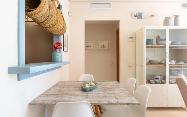 Sailor House in the new golden mile