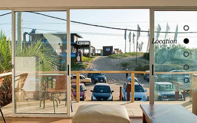 Balconada Beach Hostel