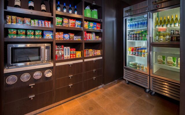 Courtyard Williamsburg Busch Gardens Area