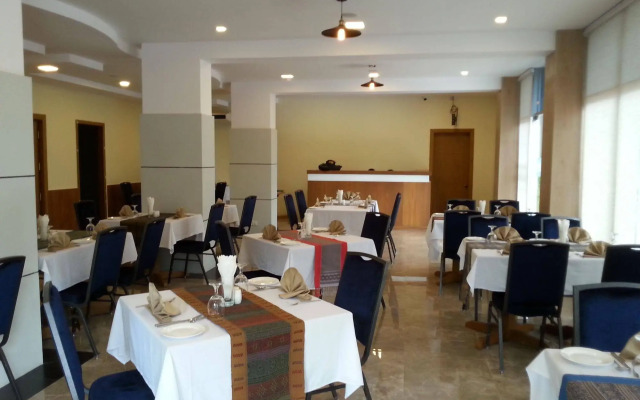 Hotel H Valley Yangon