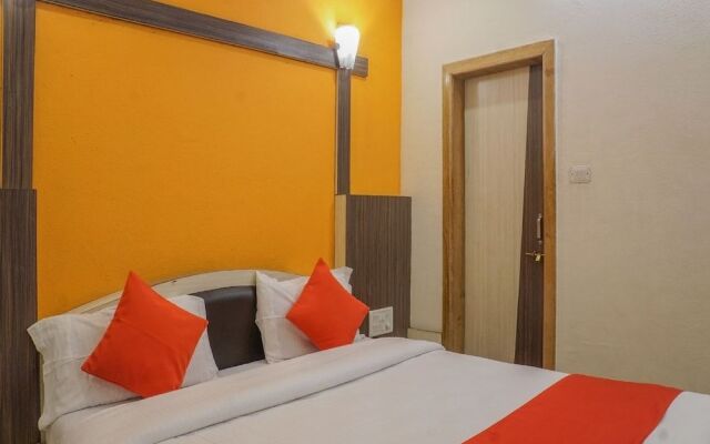 OYO Flagship 24766 Hotel Sonai Palace