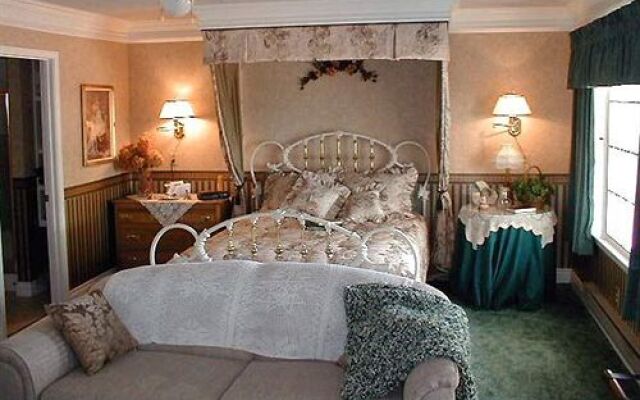 The Dickey House Bed & Breakfast