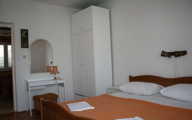 Jere - 30 m From Beach - A1