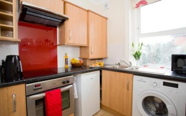 Gardens View No3 - Great location in Bournemouth