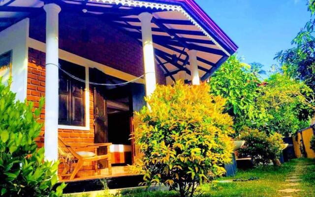 Rovenluck Eco Cabana