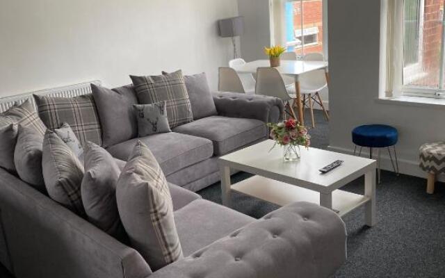 Cooperage House All Ensuite Property - Sleeps 18