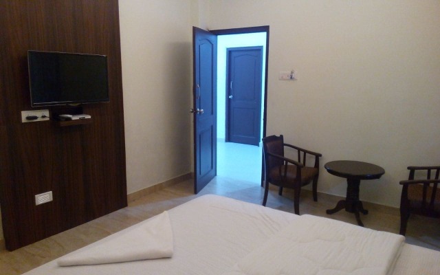 Hotel Marina Manor