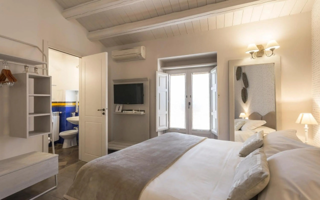 Locanda Don Serafino Historical Boutique Hotel
