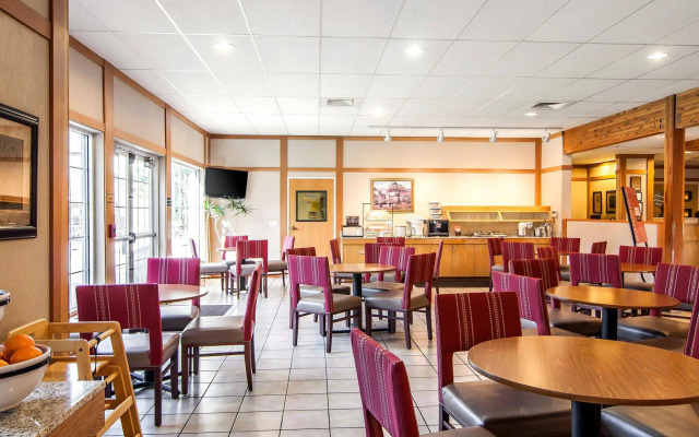 Country Inn & Suites by Radisson, Bend, OR