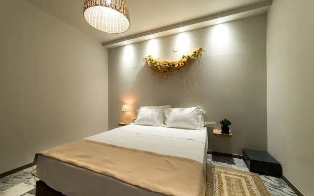 Oinoelia Luxury Suites & Residence