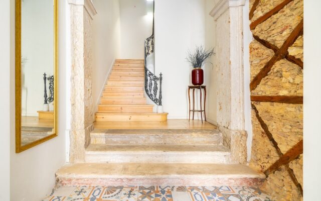 Alcântara Premium Studio