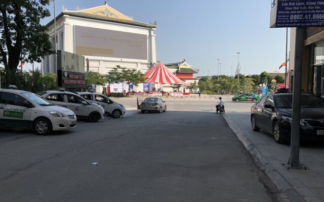 Thong Nhat 2 Hotel