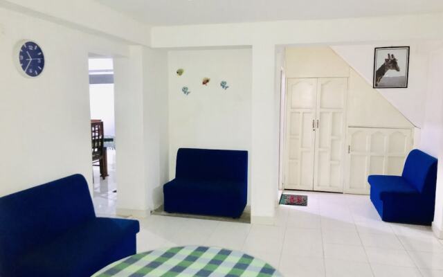 The Beach House  Nilaveli