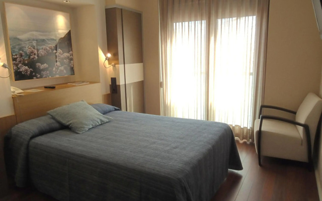 Isla Nova Hotel