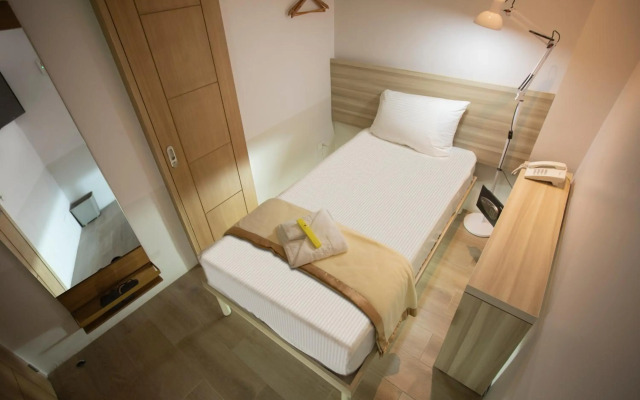 1010 Hotel