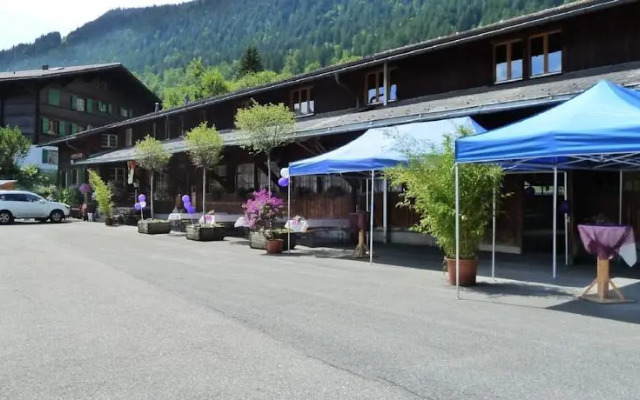 Ferienlager Markthalle