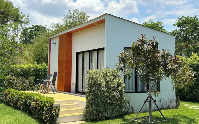 Rakmak Kan Resort & Cafe