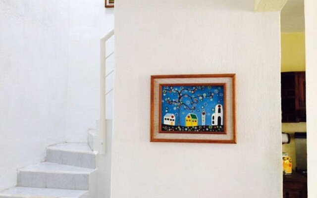 Lovely Mexican style house-  FREE wi-fi