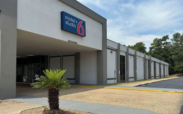 Motel 6 Nacogdoches, TX-SFA University