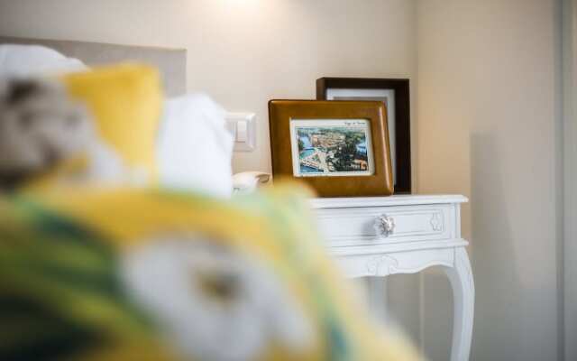 Riviera Carducci Rooms