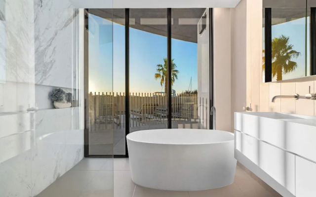La Perla Marina Penthouse With Private Pool