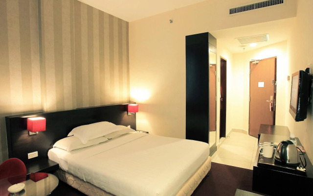 SSL Traders Hotel