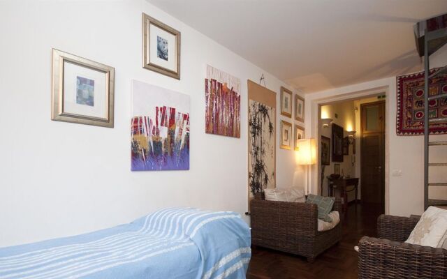 Trastevere apartments-Sant Egidio area