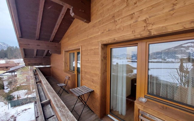 Stony Sea Apartments