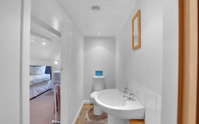 Hill House Hideaway - North East Escapes