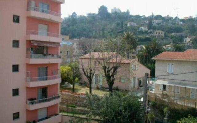 Appartement Menton, 2 pièces, 4 personnes - FR-1-196-211