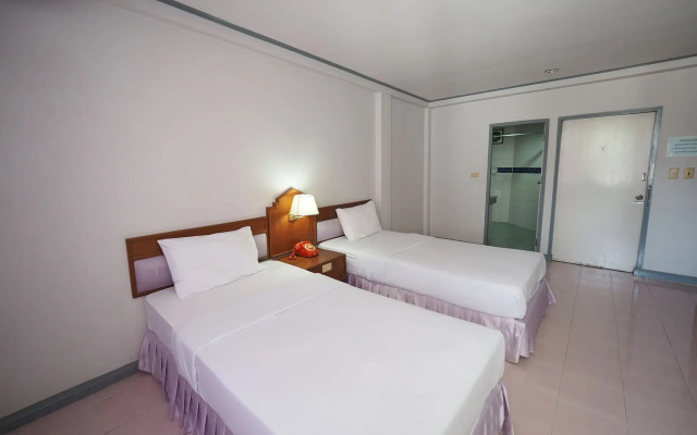 Pachara Hotel and Restaurant
