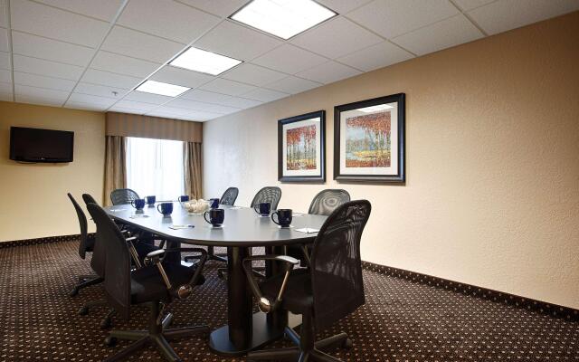 Best Western Plus Parkway Hotel