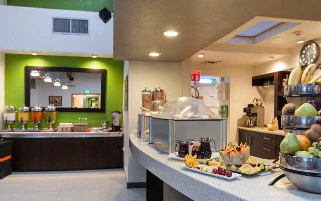 Holiday Inn Hotel & Suites Chihuahua, an IHG Hotel