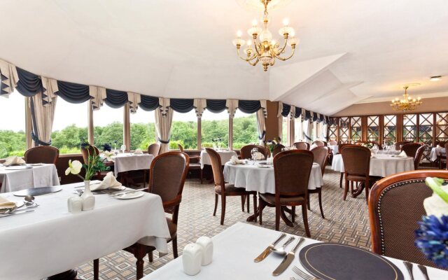 Craig Manor Hotel