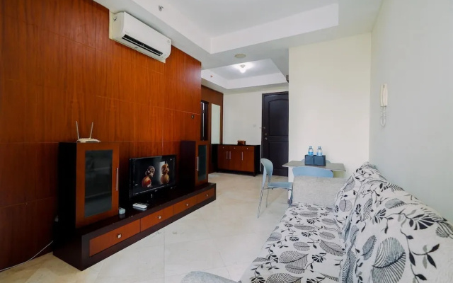 Modern Look And Comfy 3Br Apartment Bellagio Residence