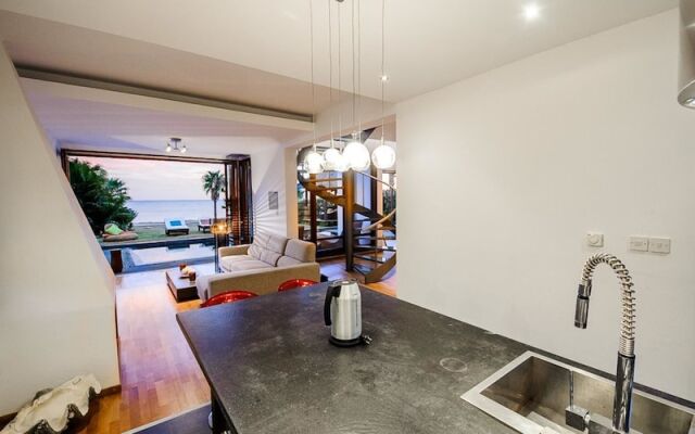 Oceanview Luxury Villa 038