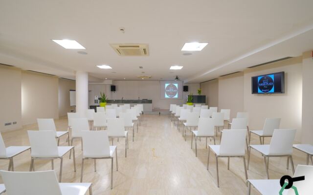 HOTIDAY Room Collection - Pisa