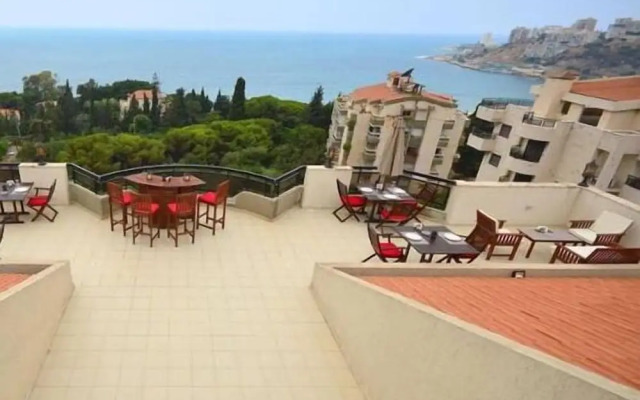 Nine Seven Hotel Jounieh