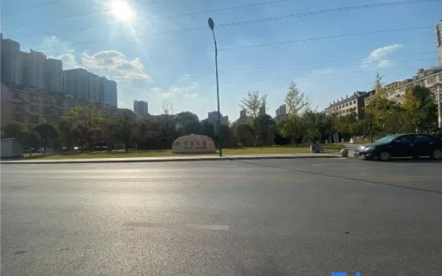 Me Young Me House Hotel (Changsha Quantang)