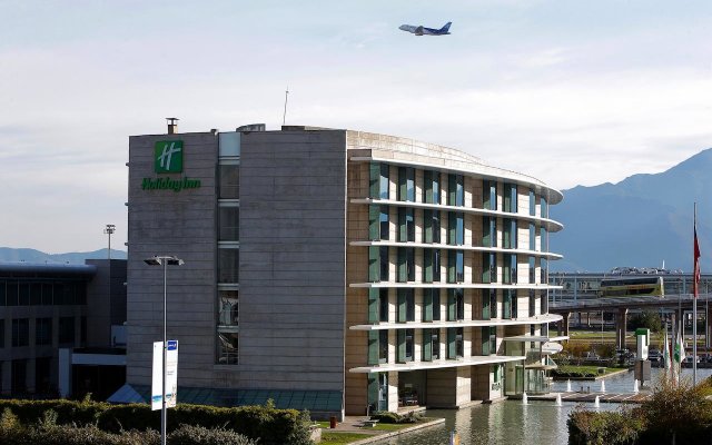 Holiday Inn Santiago - Airport Terminal, an IHG Hotel