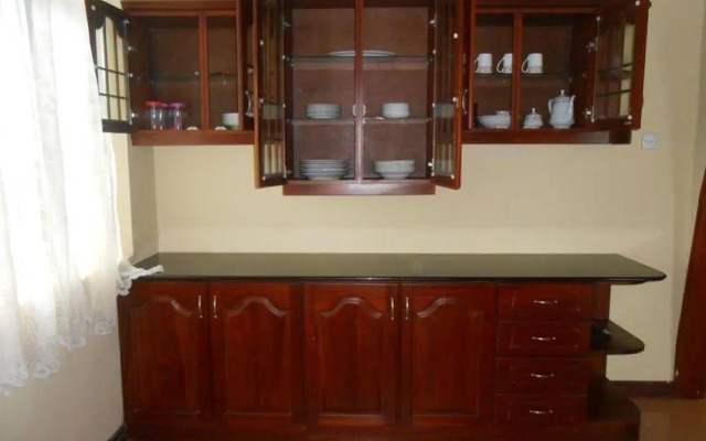 Colombo Apartments - Collingwood Place