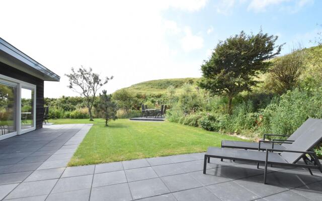 Lavish Villa in Julianadorp aan zee With Sauna