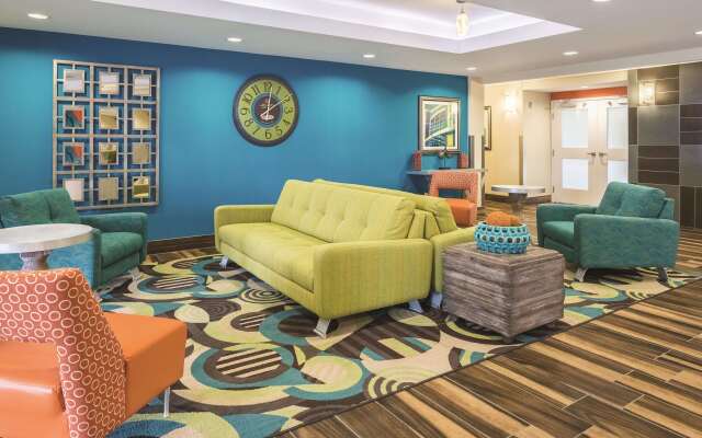 La Quinta Inn & Suites by Wyndham Grand Forks